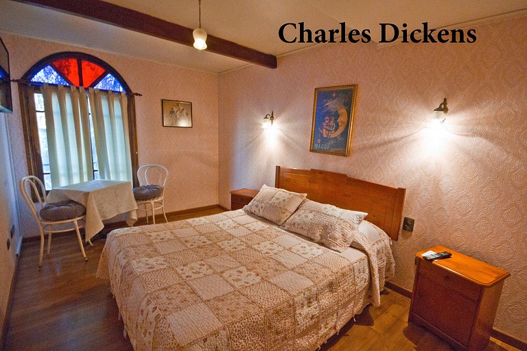 Habitación Charles Dickens. Vista Ciudad